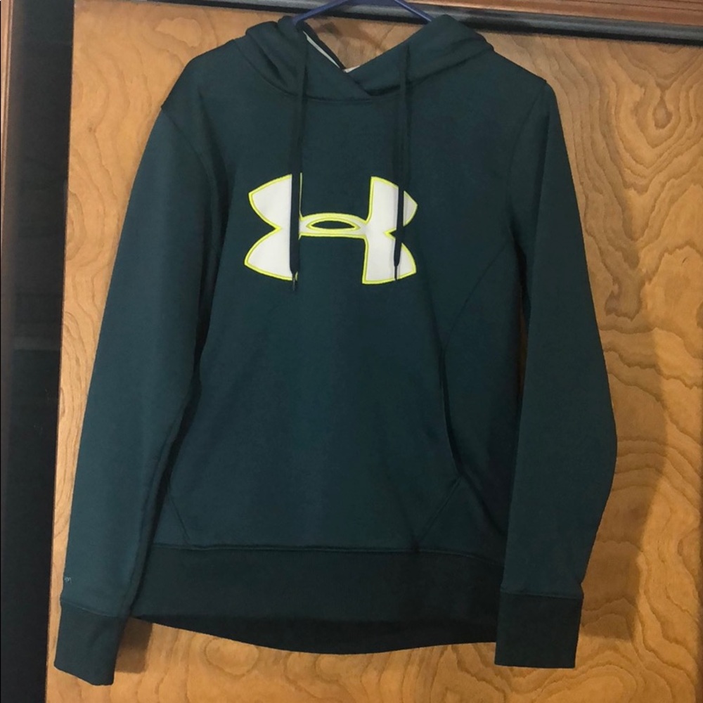 hunter green sweatshirt